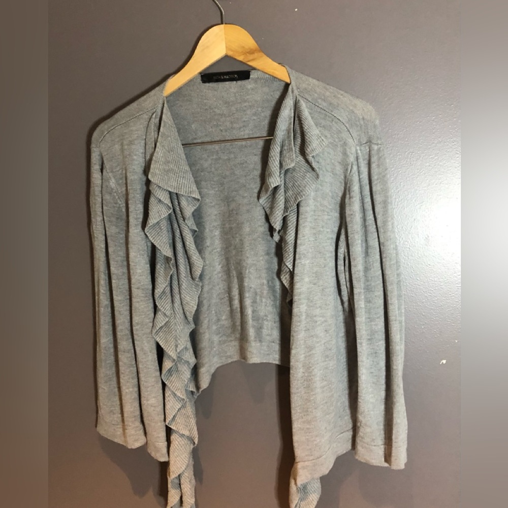 Large gray women’s cardigan